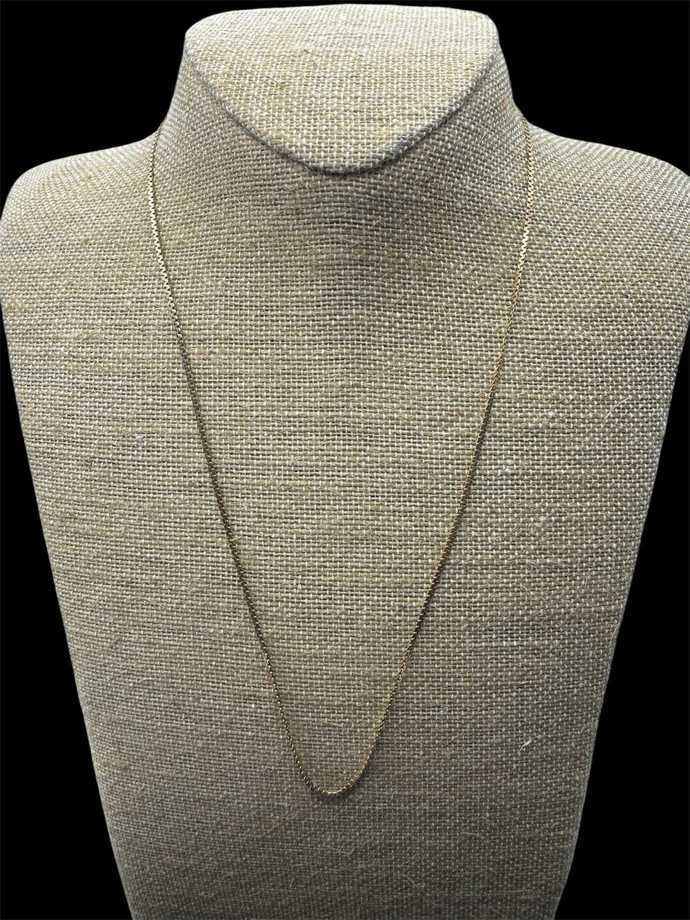 20" 14KT Gold Serpentine chain with spring clamp. ITALY 14K